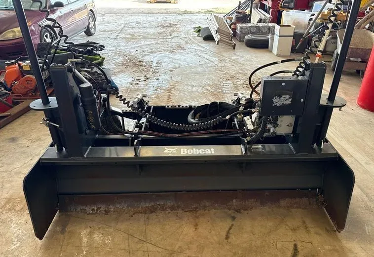 2023 Bobcat HD84 skid steer box blade